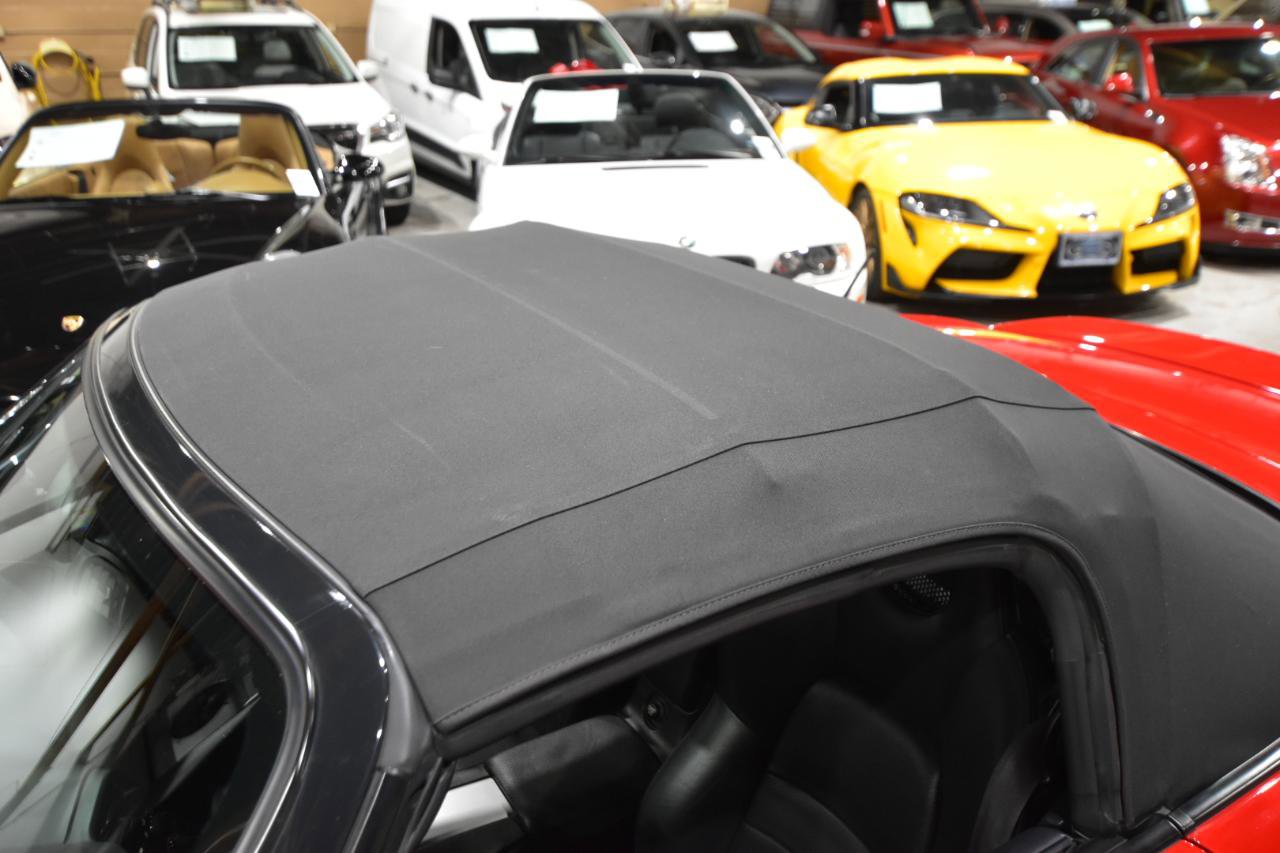 Used 2004 Honda S2000 image 9