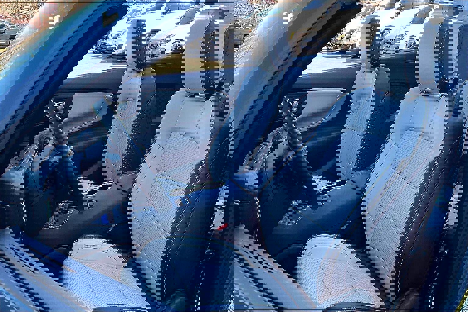 Used 2025 Ford Mustang GT Premium image 18