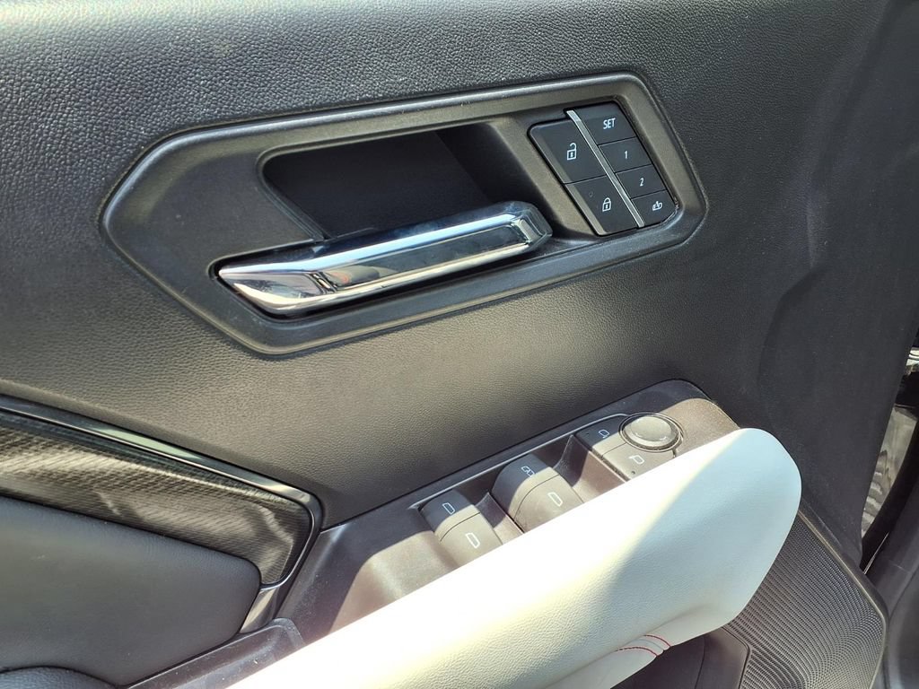 Certified 2024 GMC Canyon AT4X AWD/4WD image 15