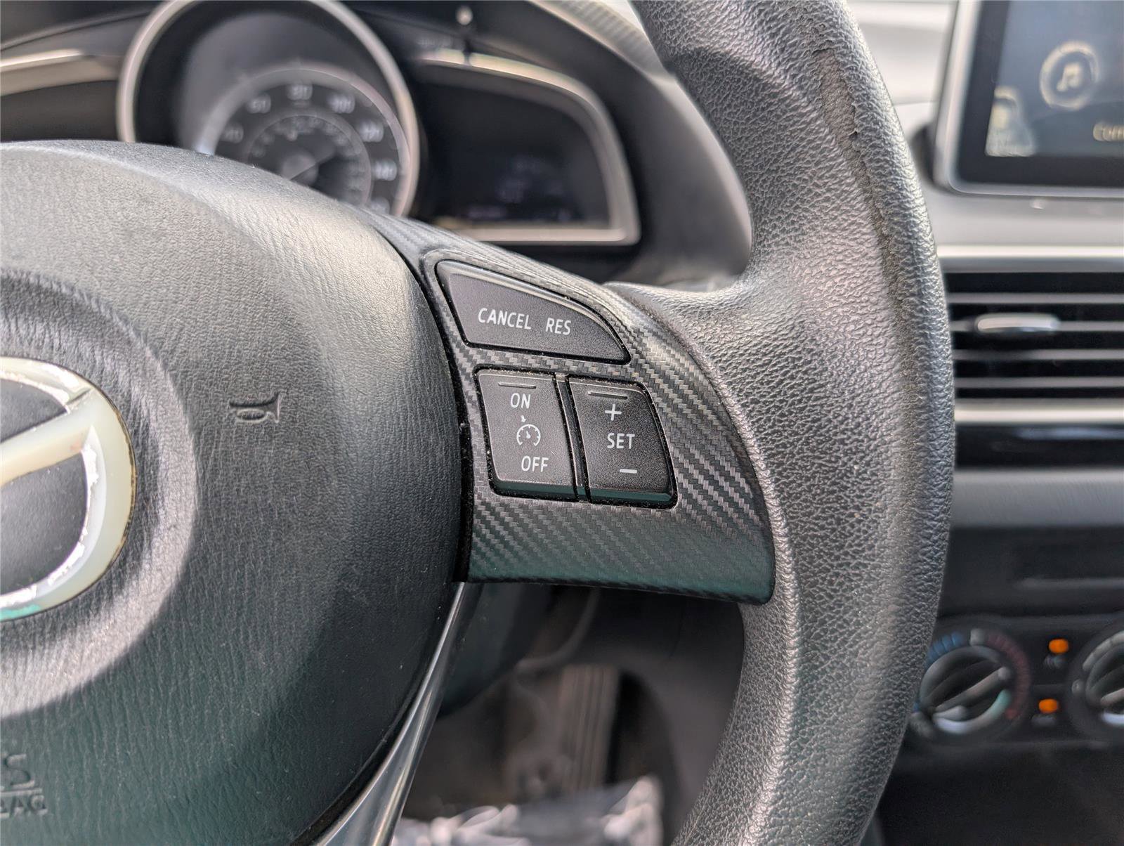 Used 2016 MAZDA MAZDA3 i Sport w/ Preferred Equipment Package image 24