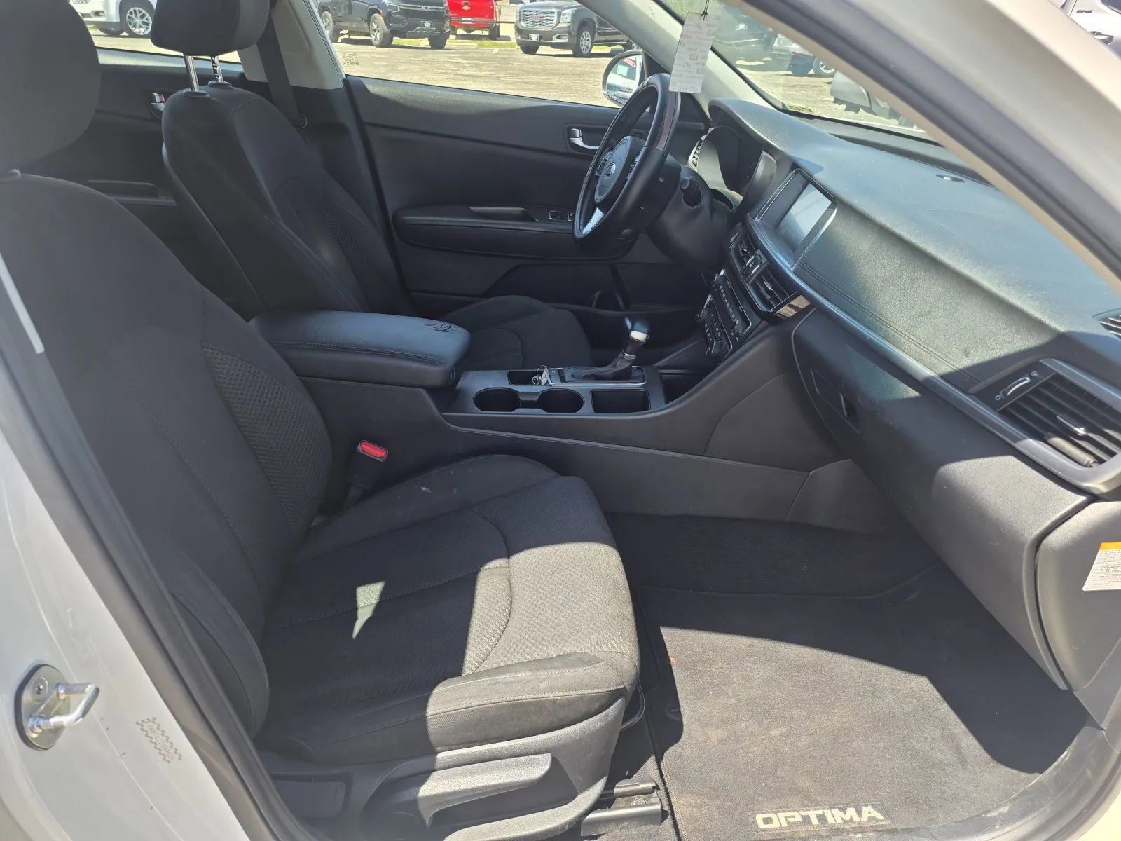 Used 2017 Kia Optima Premium w/ Hybrid Convenience Package FWD image 17