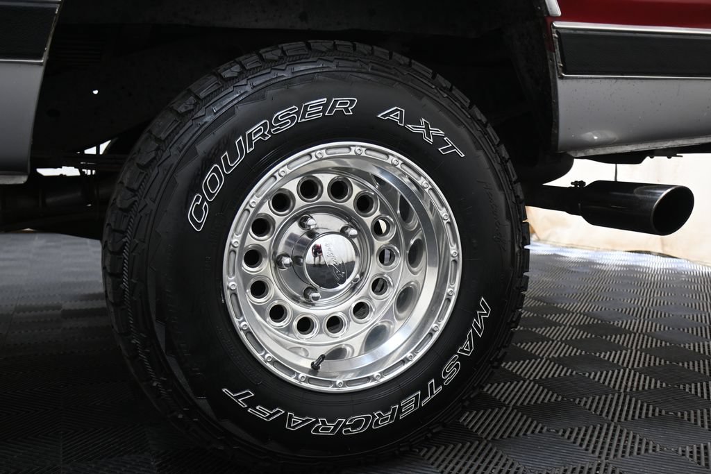 Used 1989 Dodge Ramcharger 4WD image 32