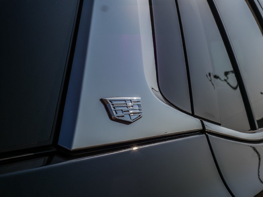 Used 2023 Cadillac Escalade Premium Luxury Platinum w/ LPO, Radiant Package AWD/4WD image 12