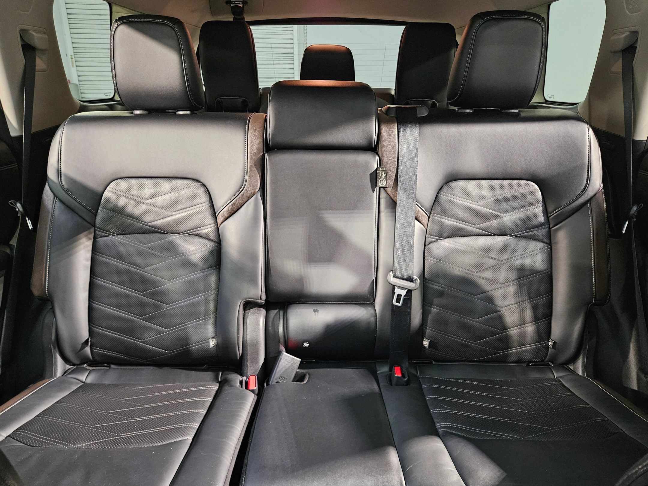Used 2024 Nissan Pathfinder Platinum w/ Cargo Package FWD image 13