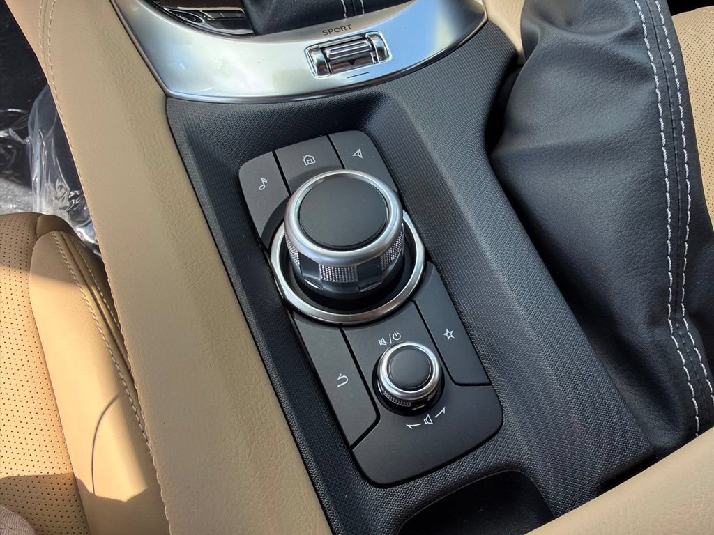 New 2026 MAZDA MX-5 Miata RF Grand Touring RWD image 26