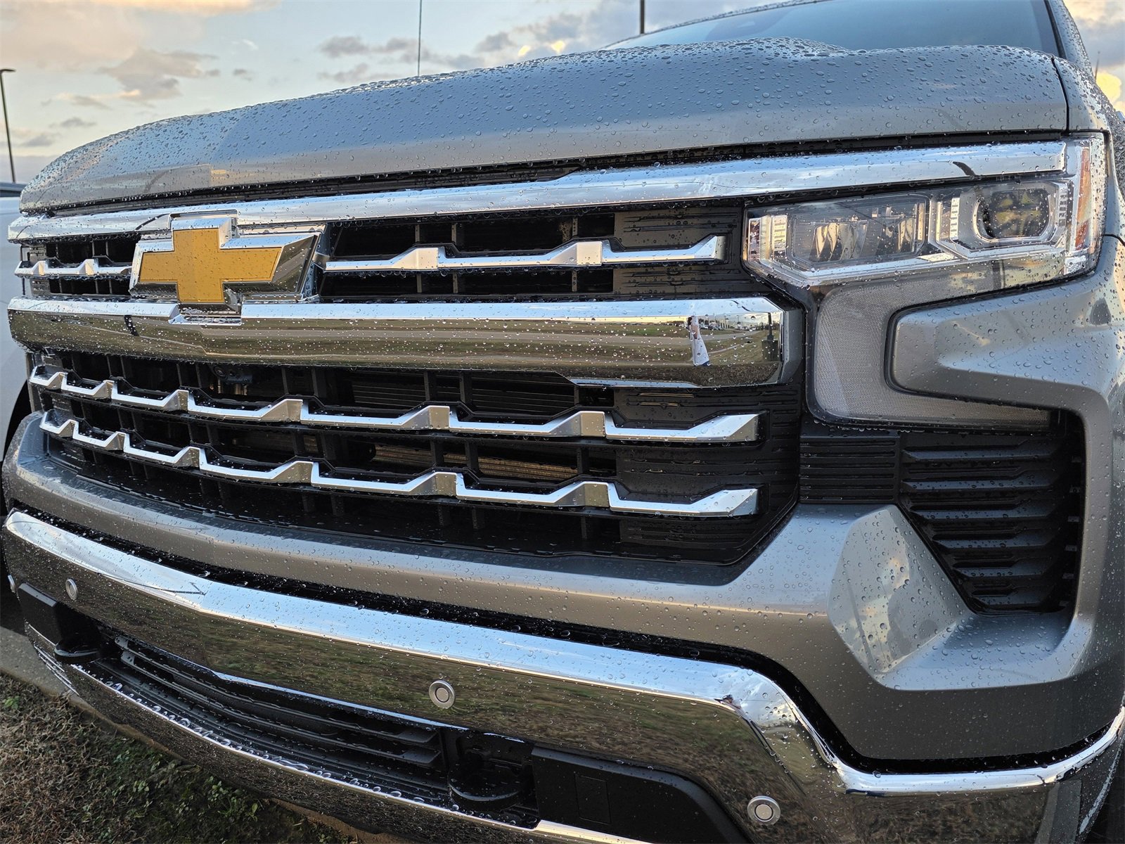 New 2026 Chevrolet Silverado 1500 LTZ image 2