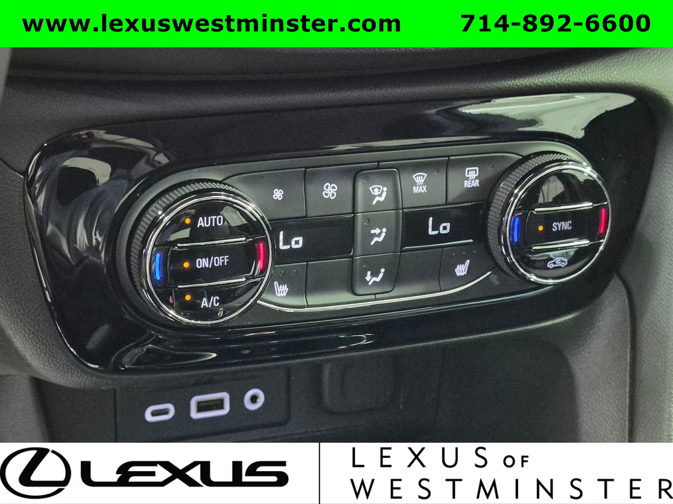Used 2020 Buick Encore GX Select w/ Experience Buick Package FWD image 23