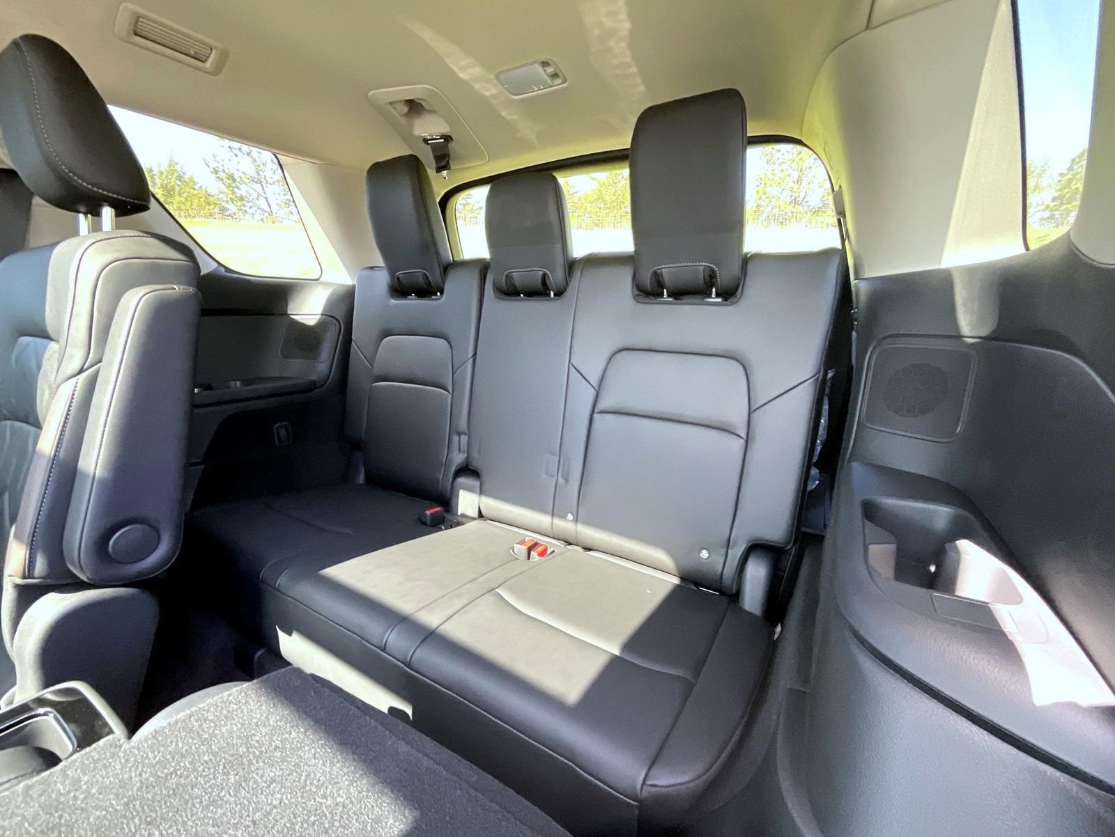 New 2026 Nissan Pathfinder Platinum AWD/4WD image 20