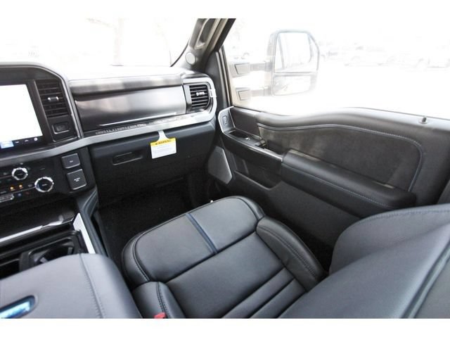 New 2026 Ford F250 Platinum w/ Tremor Off-Road Package AWD/4WD image 9