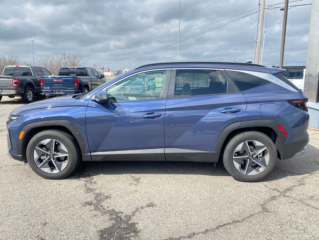Used 2025 Hyundai Tucson SEL image 2
