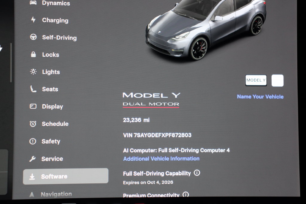 Used 2023 Tesla Model Y Performance AWD/4WD image 26