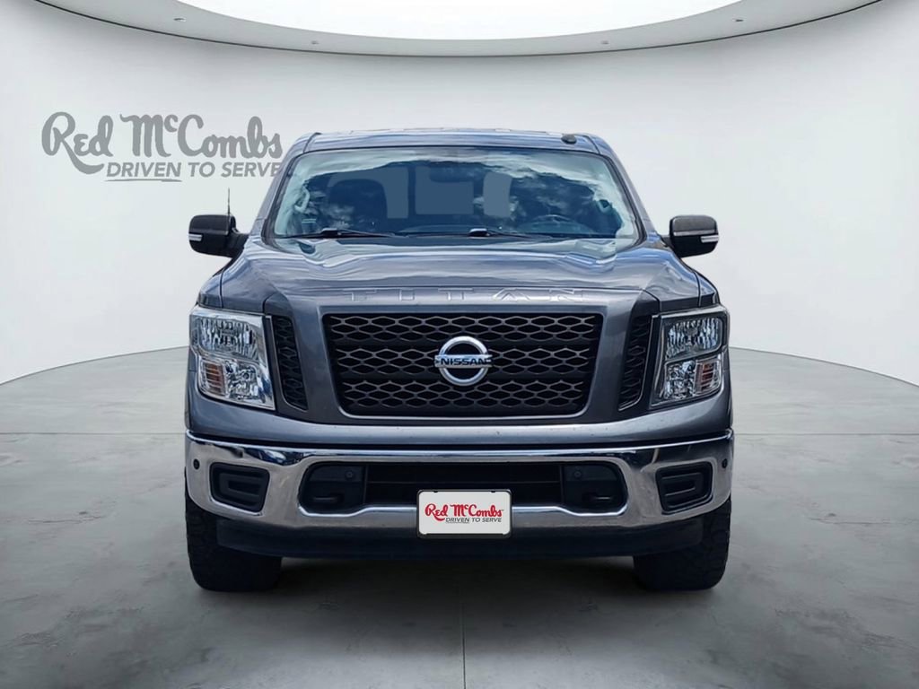 Used 2019 Nissan Titan SV w/ SV Convenience Package AWD/4WD image 8
