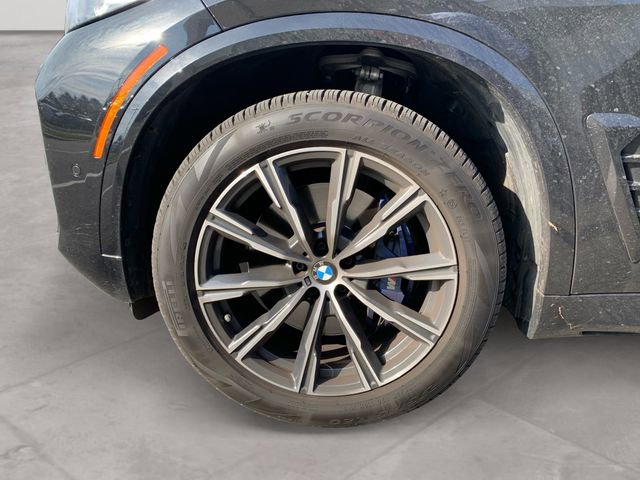 Certified 2024 BMW X5 xDrive40i w/ M Sport Package image 14