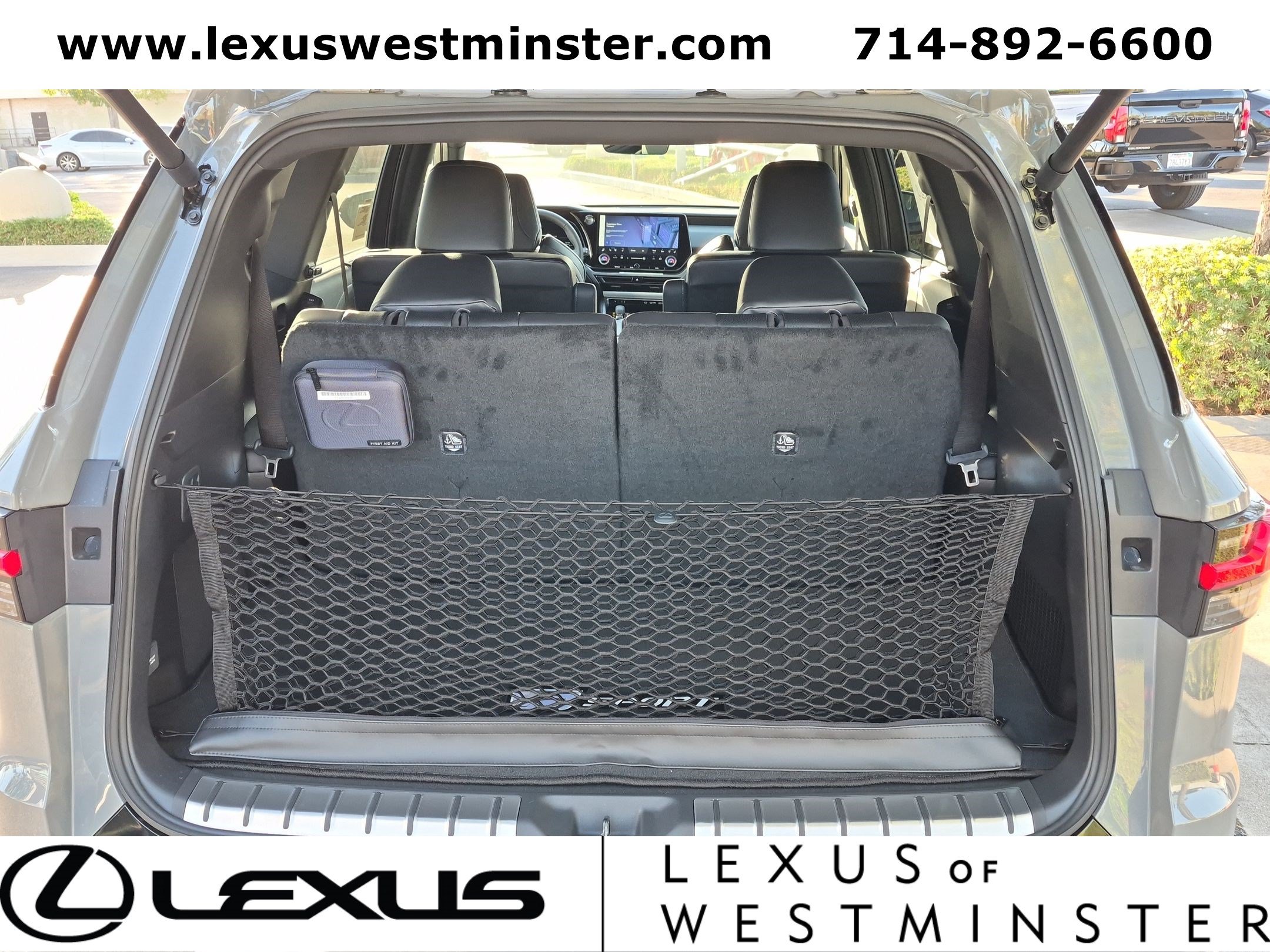 New 2026 Lexus TX 500h AWD image 8