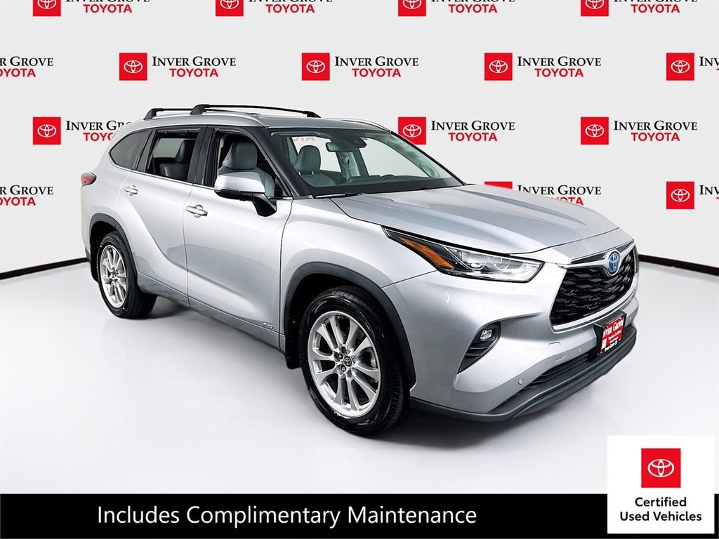 Certified 2022 Toyota Highlander Limited image 4