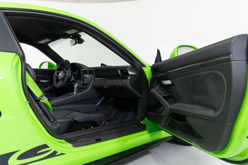 Used 2019 Porsche 911 GT3 RS RWD image 30