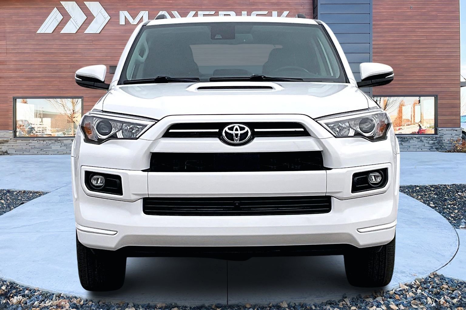 Used 2022 Toyota 4Runner TRD Sport w/ Technology Package image 2
