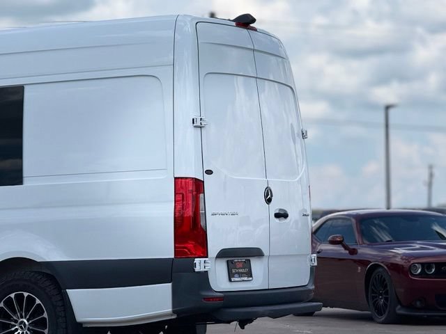 Used 2023 Mercedes-Benz Sprinter 2500 image 12