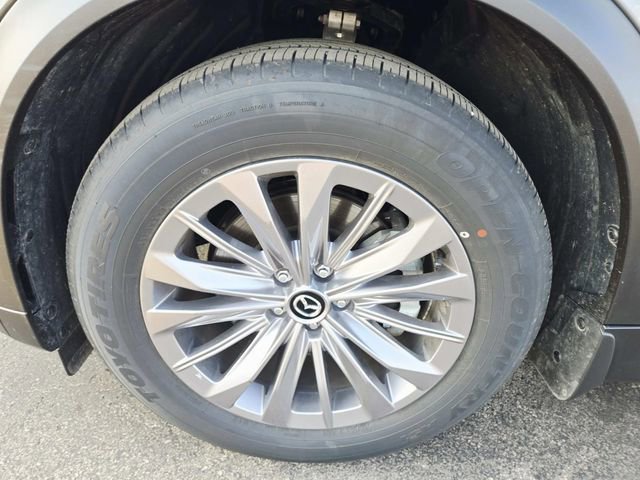 Certified 2025 MAZDA CX-90 3.3 Turbo w/ Preferred Package image 17