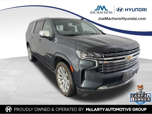 Used 2022 Chevrolet Suburban Premier AWD/4WD image 2