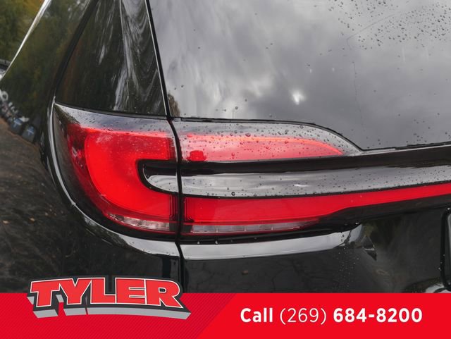 New 2026 Chrysler Pacifica Select AWD/4WD image 12