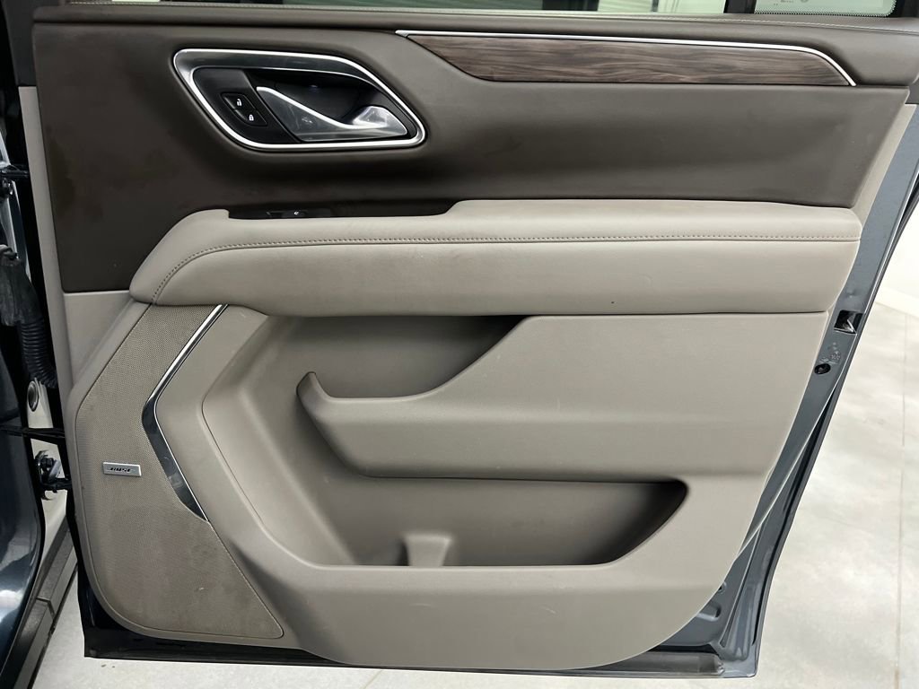 Used 2021 Chevrolet Suburban Z71 w/ Z71 Off-Road Package image 20