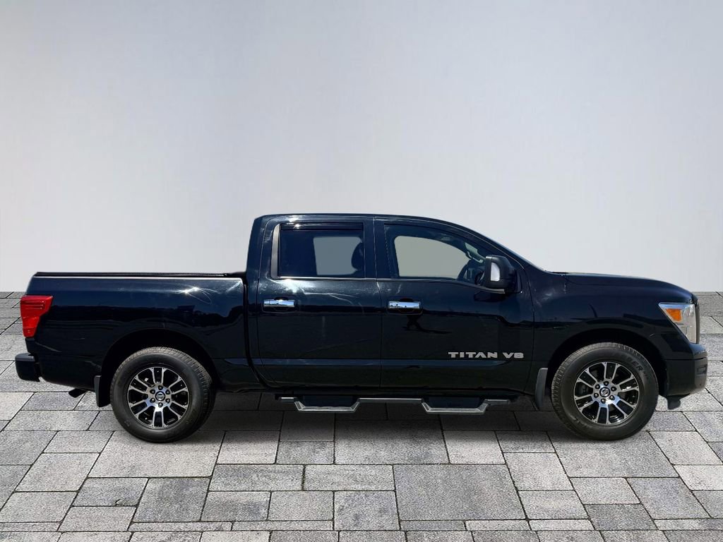 Used 2020 Nissan Titan SV w/ SV Convenience Package image 7