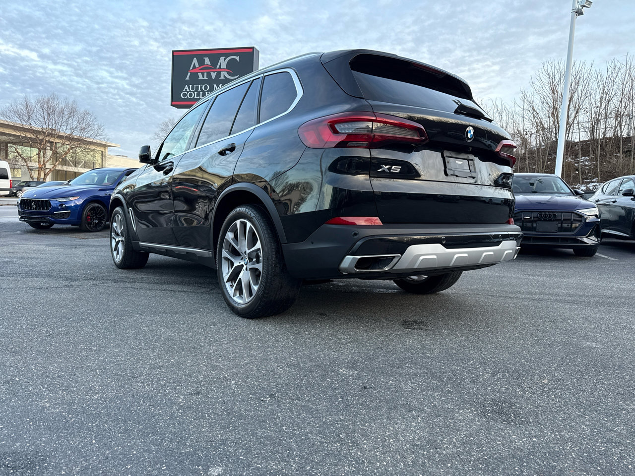 Used 2022 BMW X5 xDrive40i w/ Premium Package image 5