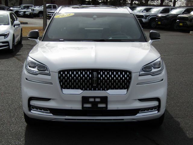 Used 2023 Lincoln Aviator Black Label w/ Dynamic Handling Package image 8