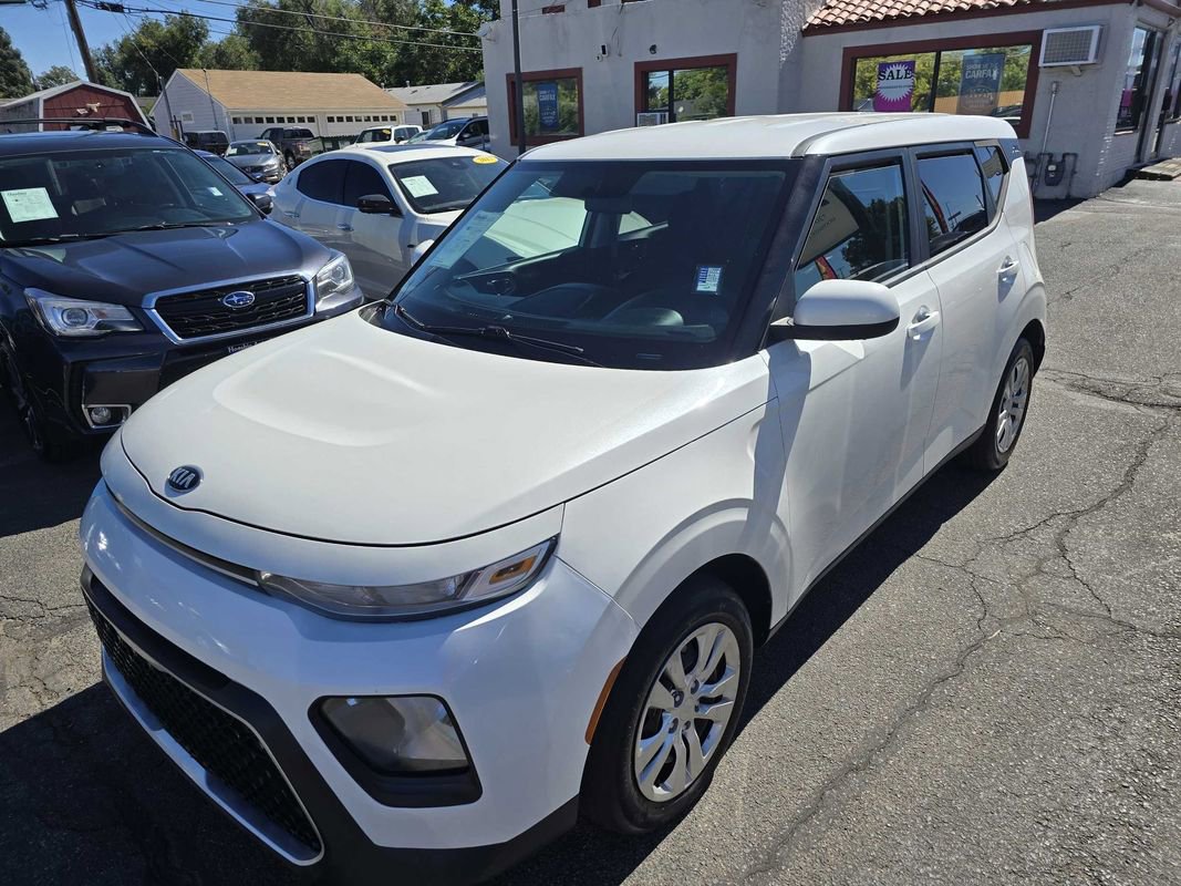 Used 2020 Kia Soul LX image 17