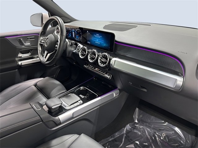 Certified 2022 Mercedes-Benz GLB 250 White image 12