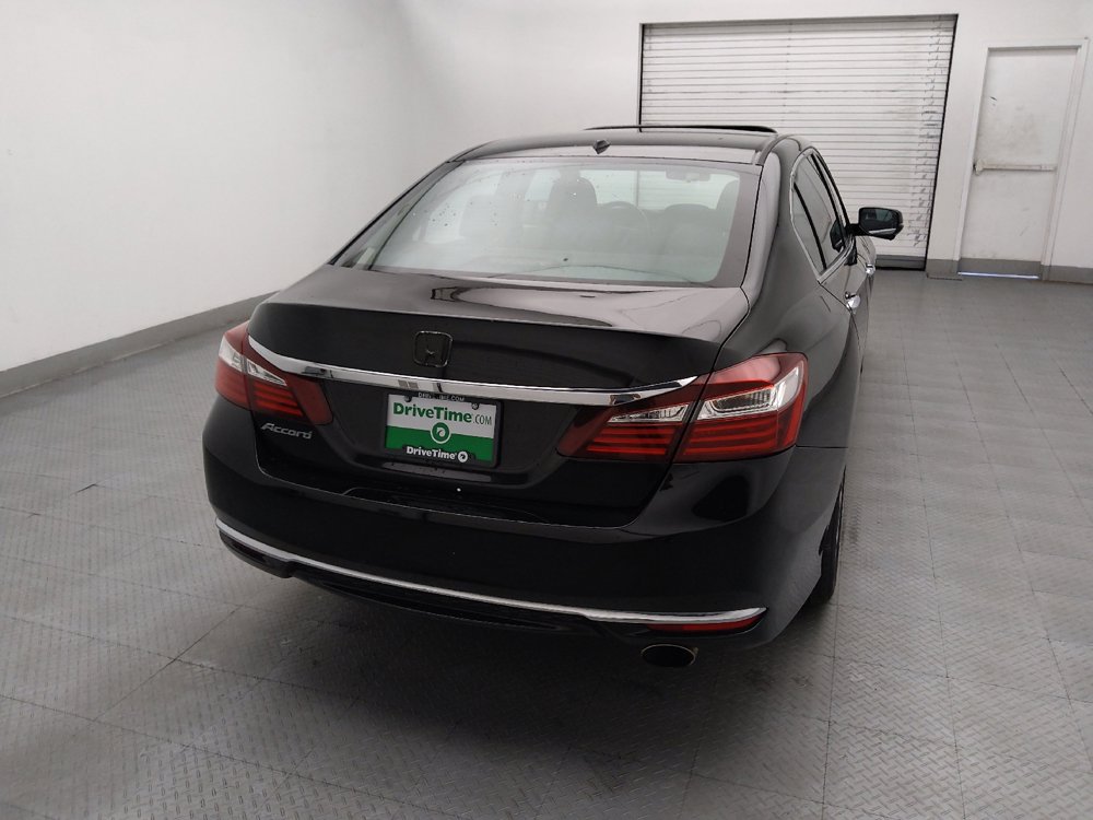 Used 2016 Honda Accord EX image 7