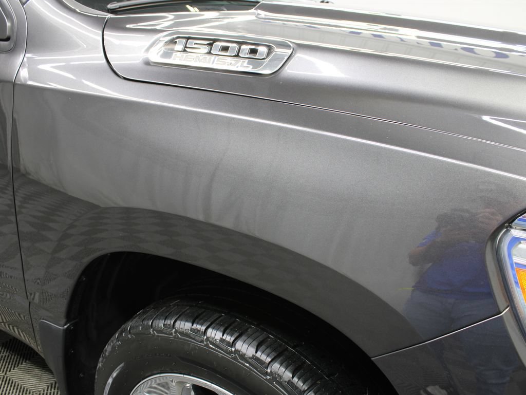 Used 2019 RAM 1500 Big Horn AWD/4WD image 32
