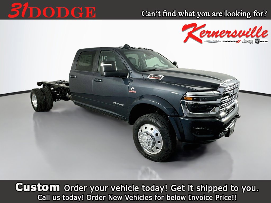 New 2026 RAM 4500 4x4 Crew Cab DRW w/ Laramie Trim Package image 1