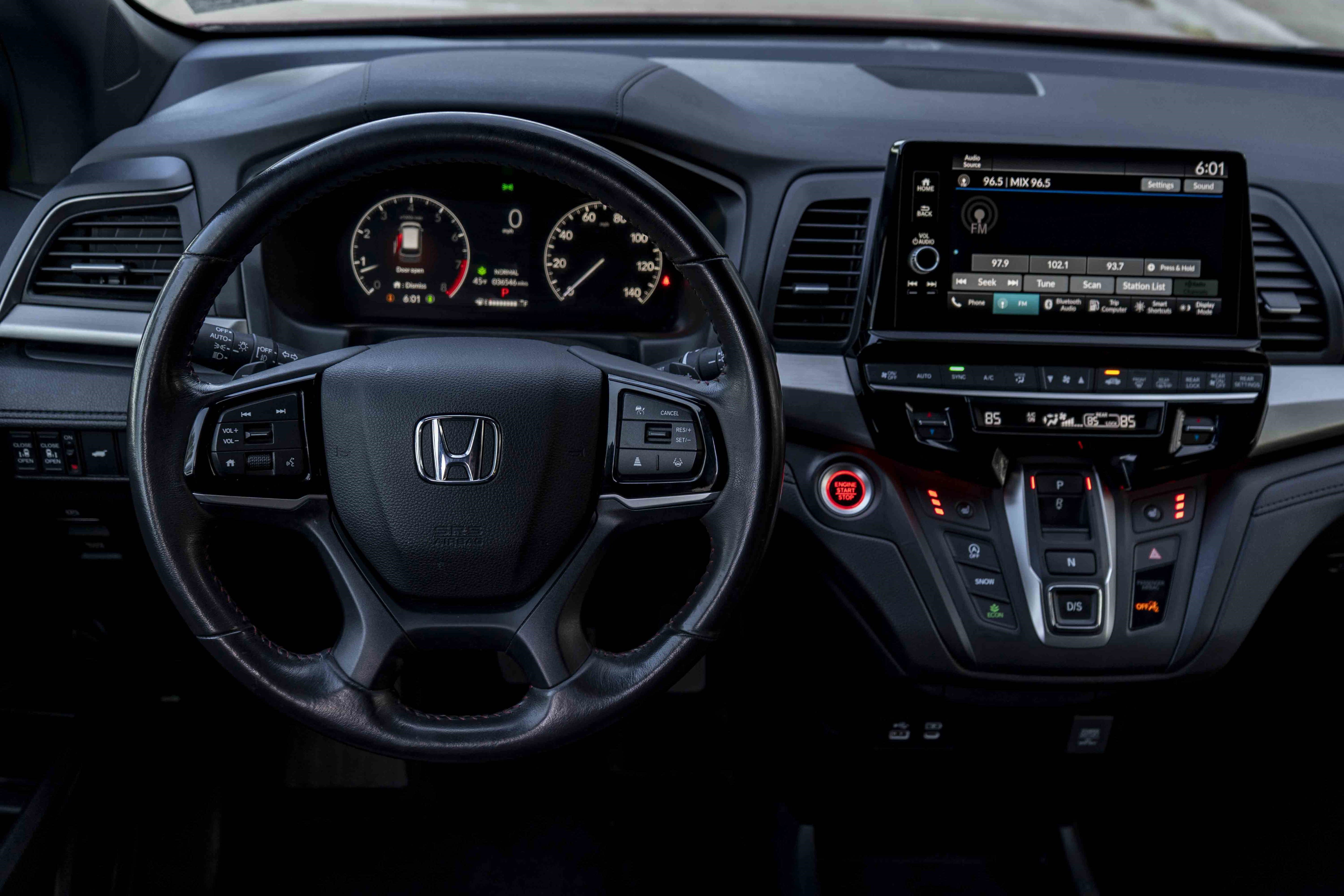 Used 2025 Honda Odyssey Sport-L image 20