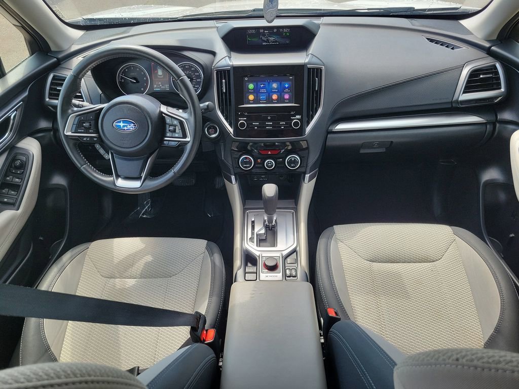 Used 2023 Subaru Forester Premium image 10