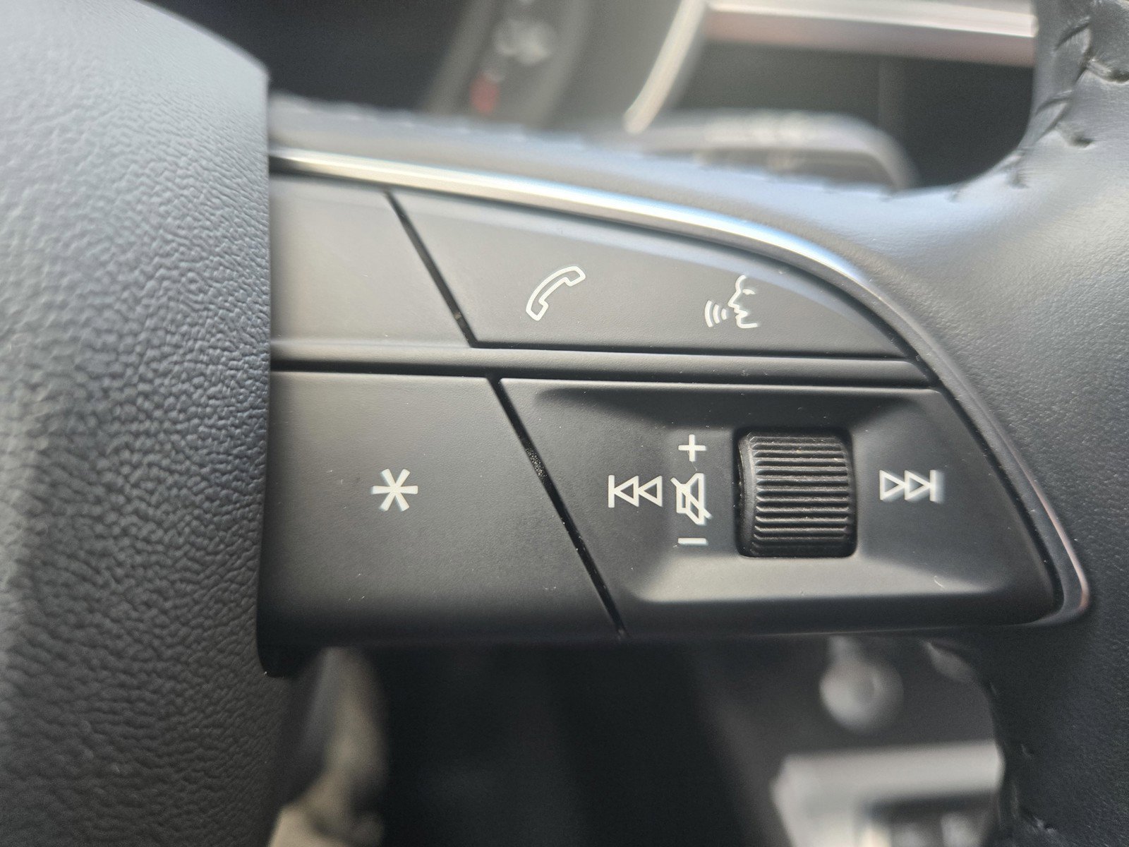 Used 2020 Audi Q3 2.0T Premium Plus w/ Premium Plus Package image 20