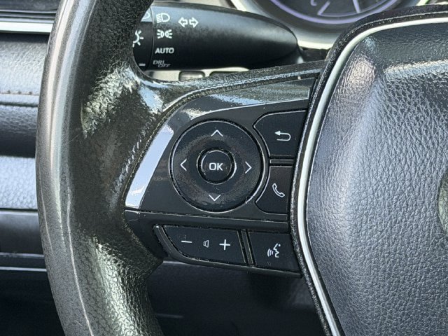 Used 2019 Toyota Camry LE FWD image 13