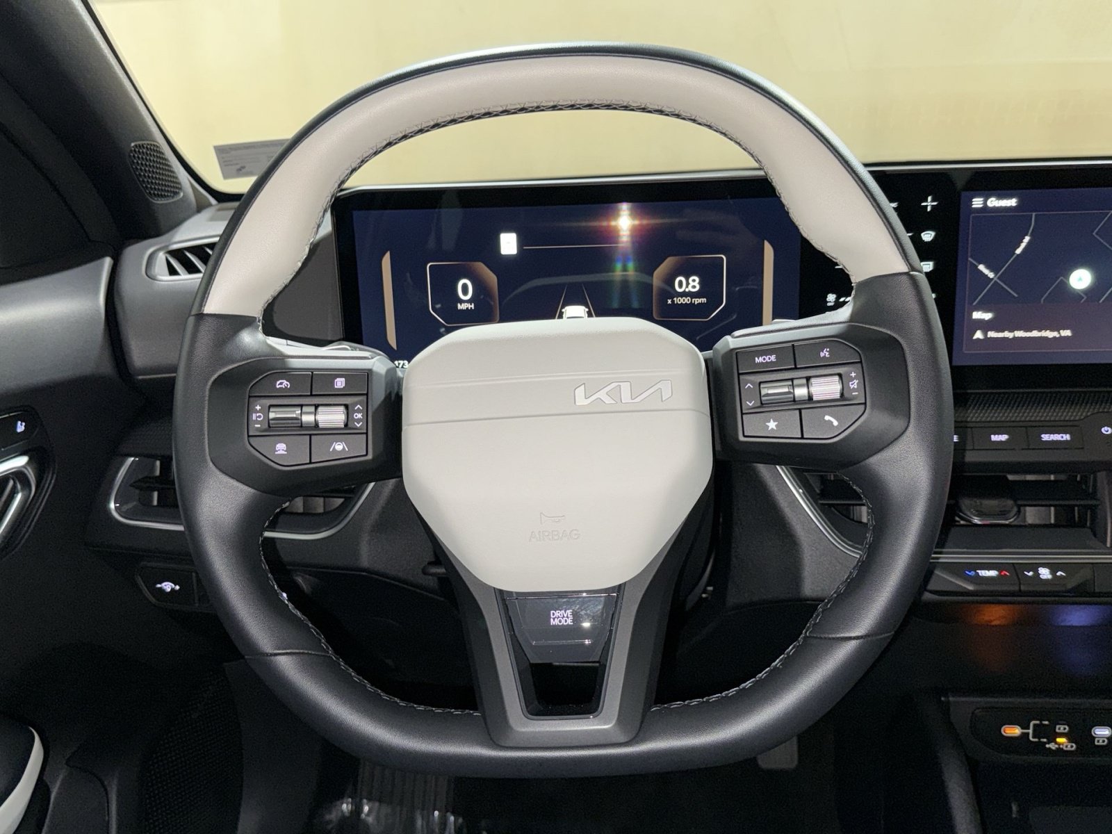 Used 2025 Kia K4 GT-Line w/ GT-Line Premium Package FWD image 24