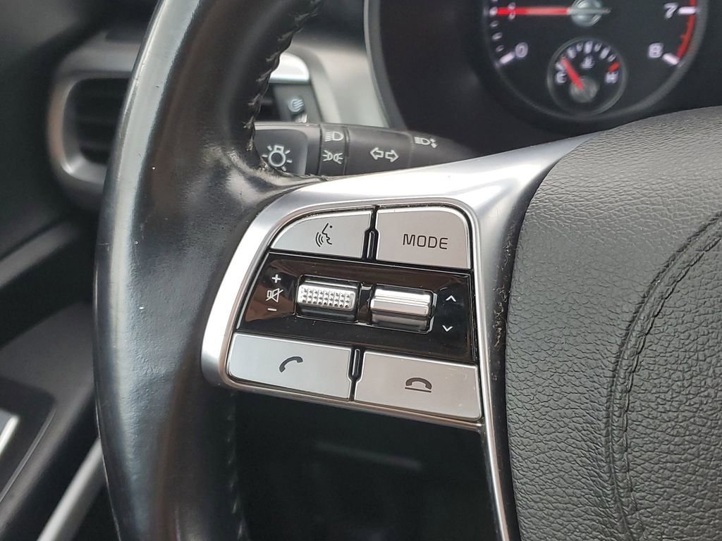 Used 2020 Kia Telluride S image 16