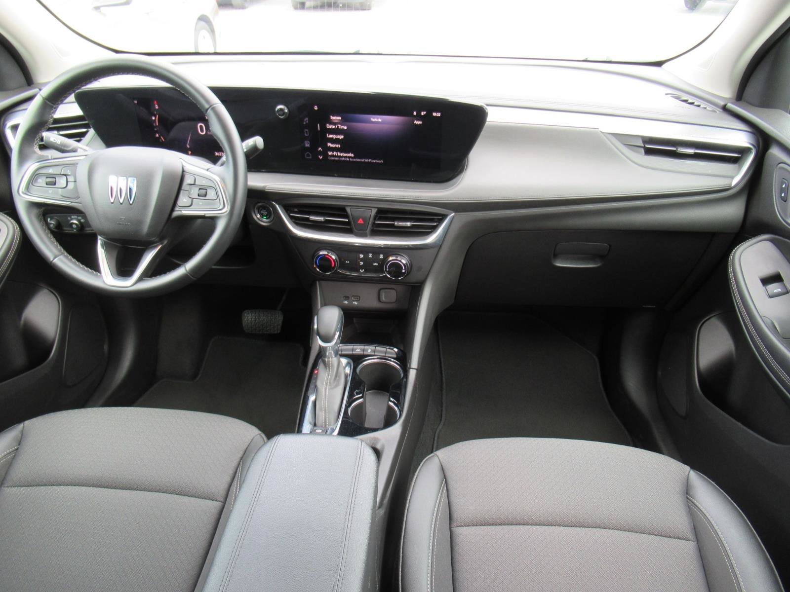 Used 2025 Buick Encore GX Preferred FWD image 13