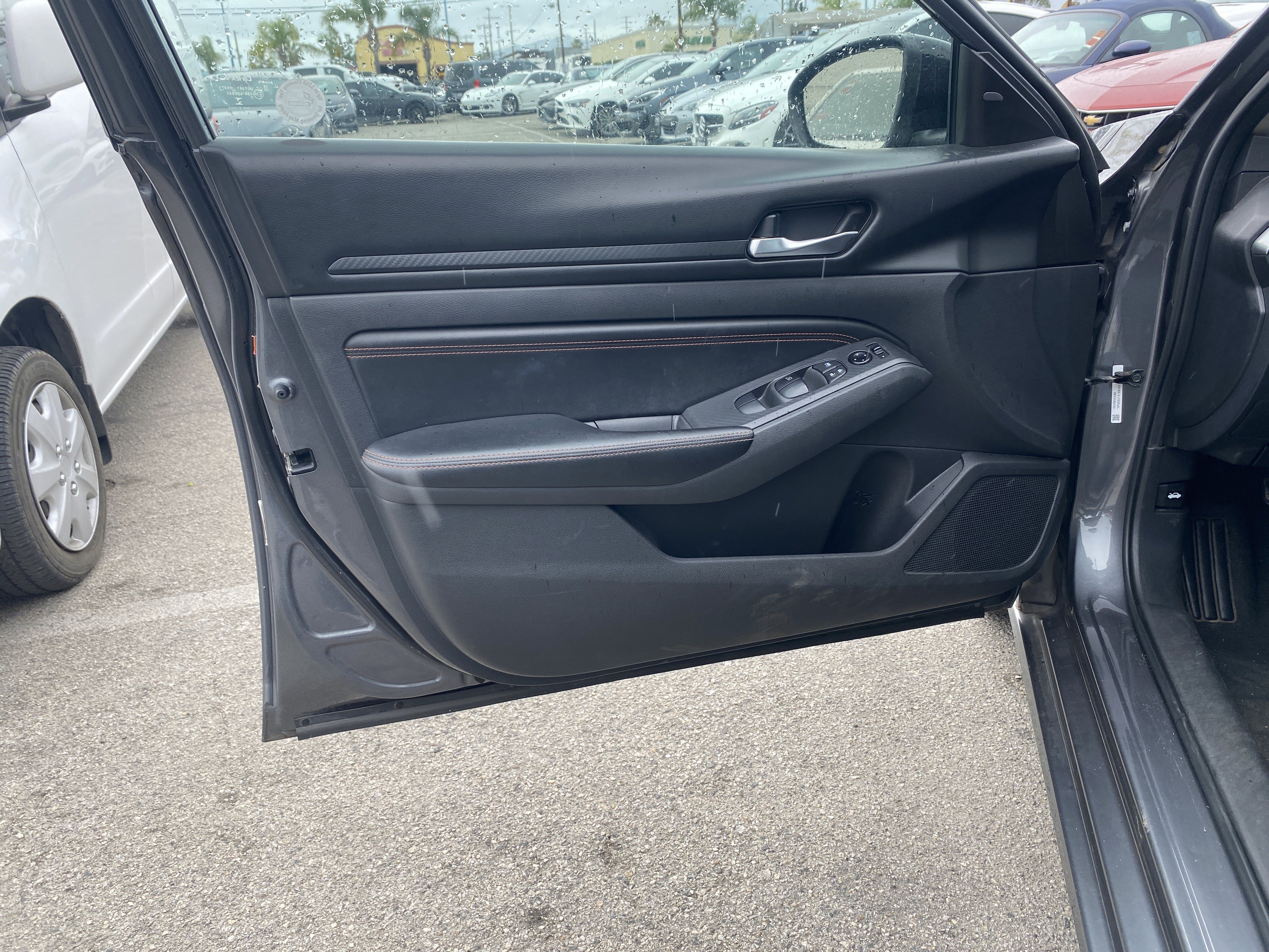 Used 2021 Nissan Altima 2.5 SR FWD image 15