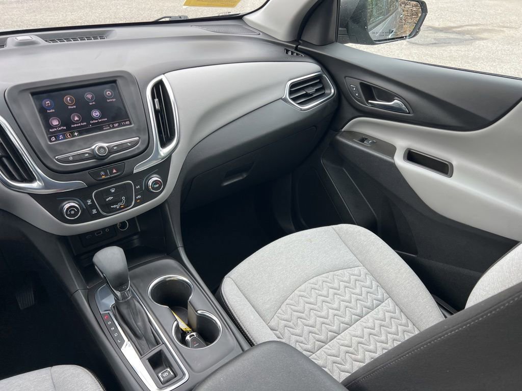 Used 2023 Chevrolet Equinox LS FWD image 23