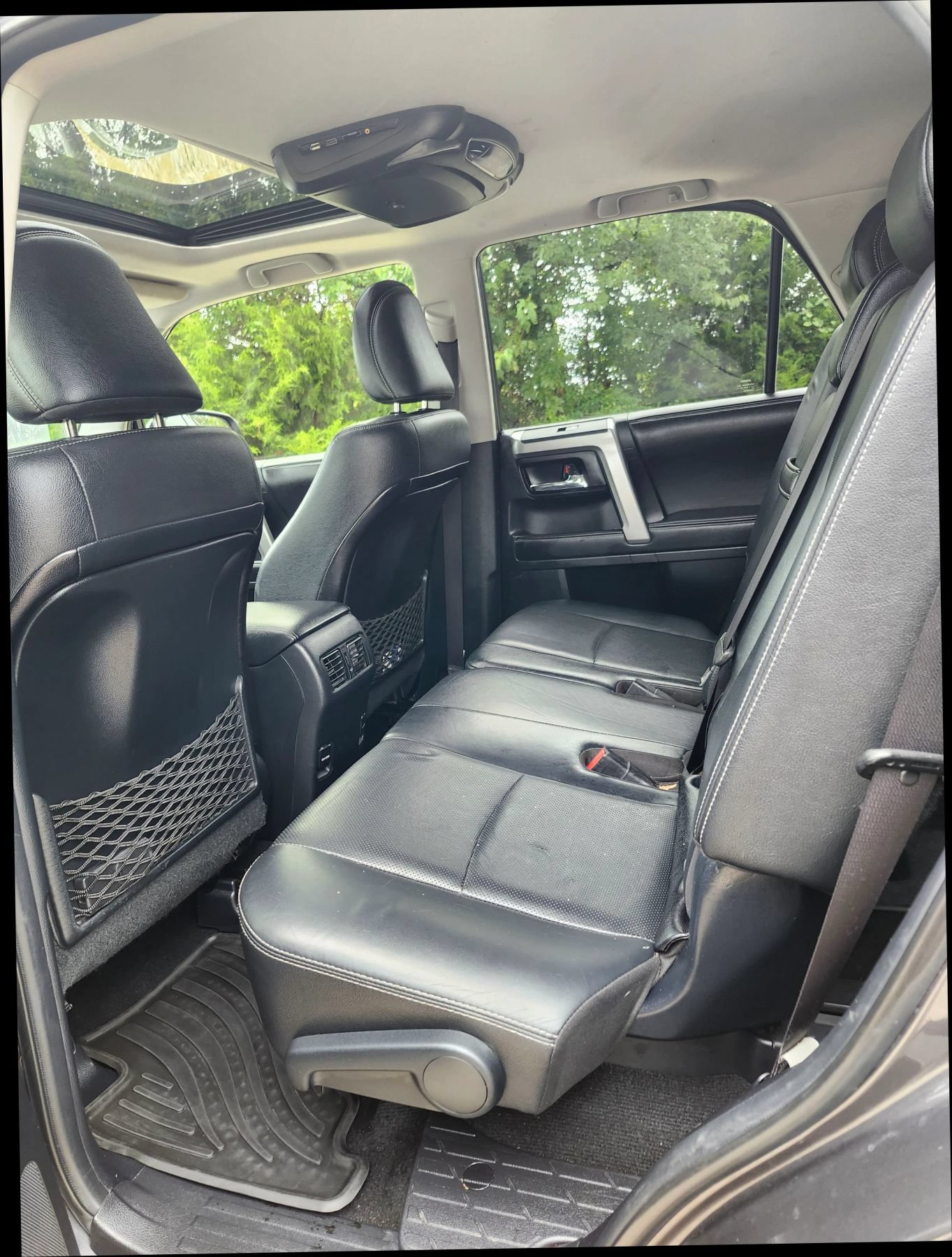Used 2016 Toyota 4Runner Limited AWD/4WD image 14