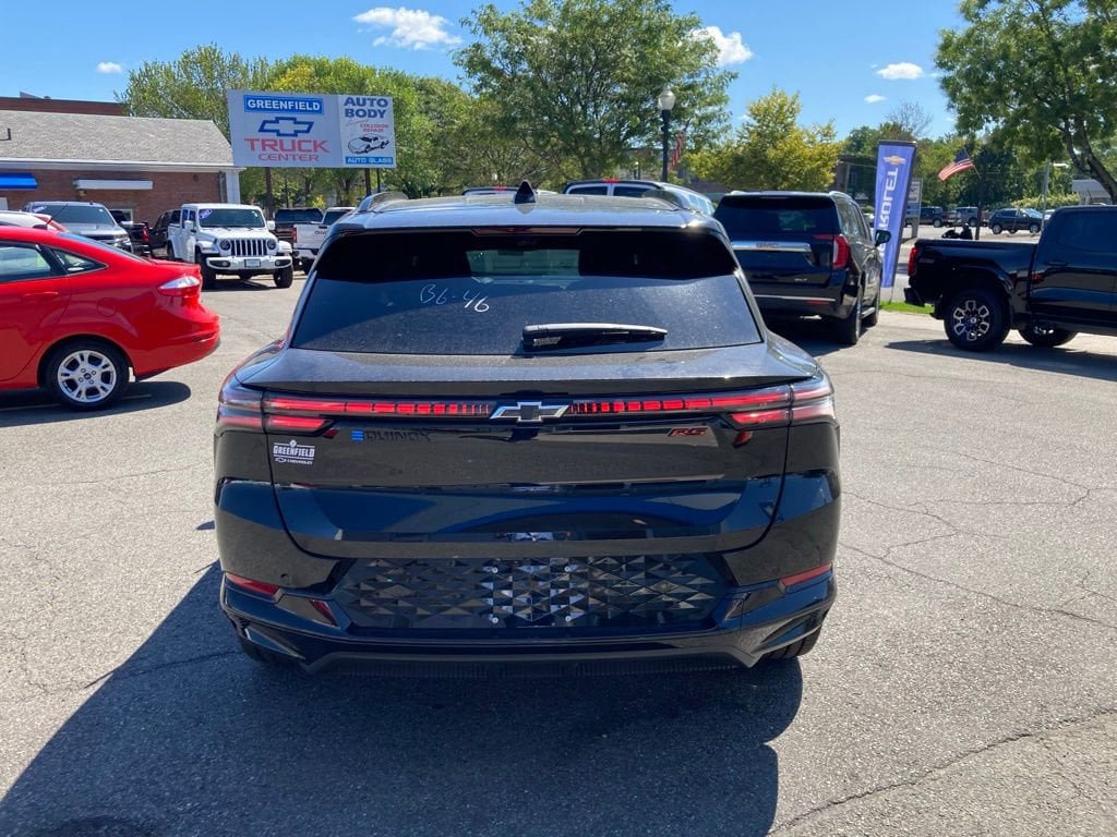 New 2025 Chevrolet Equinox EV RS w/ Convenience Package II FWD image 24