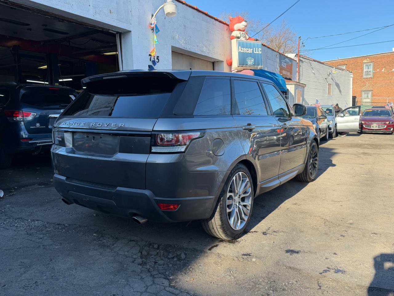Used 2016 Land Rover Range Rover Sport Supercharged AWD/4WD image 9