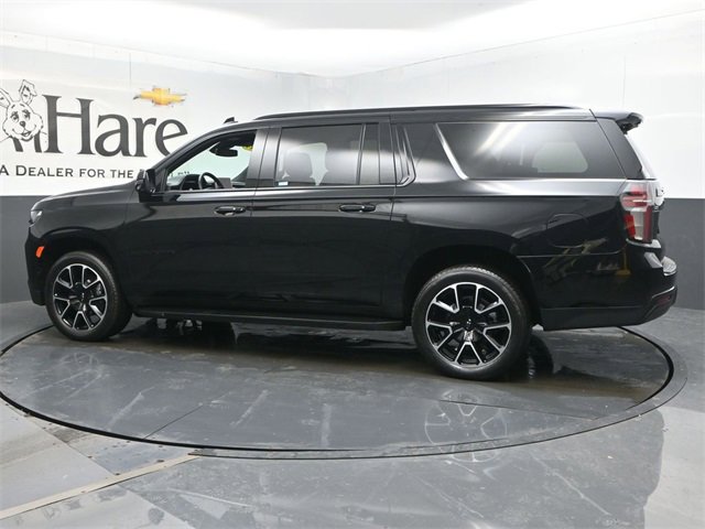 Used 2024 Chevrolet Suburban RST w/ Luxury Package image 55