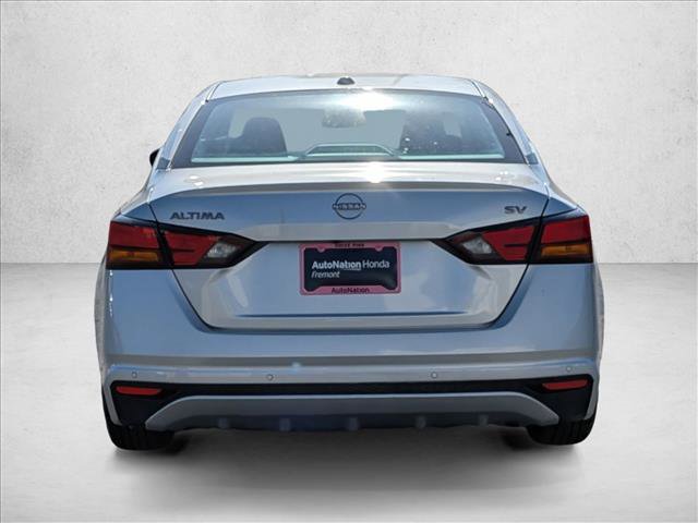 Used 2024 Nissan Altima 2.5 SV image 7
