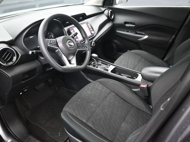 Used 2024 Nissan Kicks SV image 9
