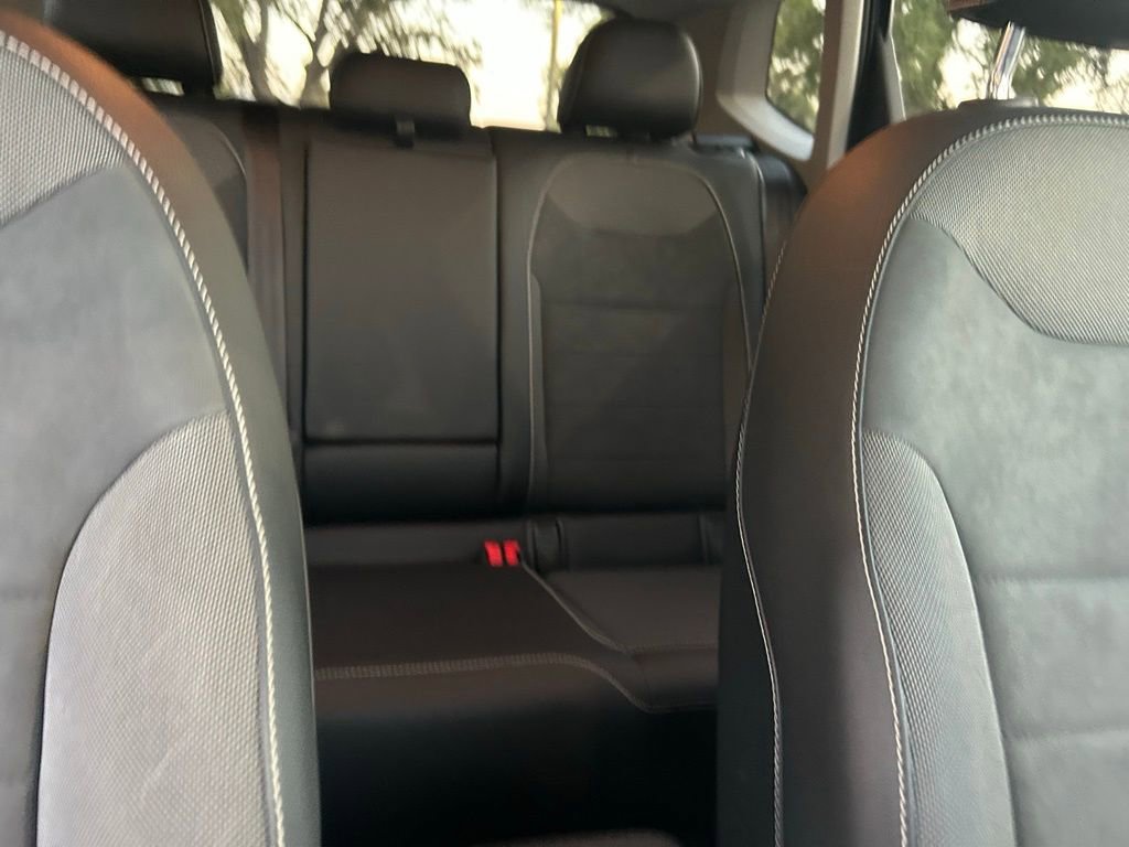 Used 2022 Volkswagen Taos SE w/ Driver Assistance Package image 35